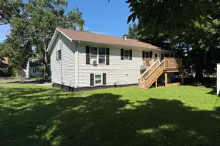 75 Ramsdell St, New Haven, CT 06515 - Photo 2