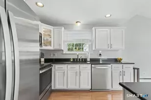 100 Flint St, Trumbull, CT 06611 - Photo 8