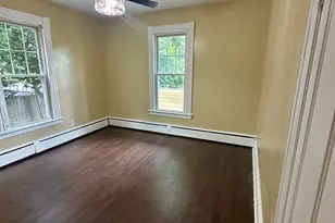 134 Queen St, Bristol, CT 06010 - Photo 6