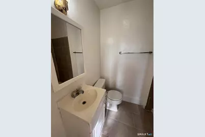 205 Washington Avenue #205-C8, Bridgeport, CT 06604 - Photo 2