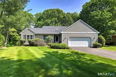 9 Canterbury Road #9, Hamden, CT 06514 - Photo 1