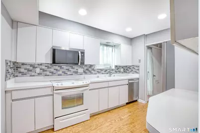 100 Hope Street #48, Stamford, CT 06906 - Photo 8