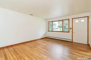 17 Honor Rd, West Haven, CT 06516 - Photo 10
