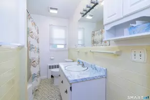 17 Honor Rd, West Haven, CT 06516 - Photo 28