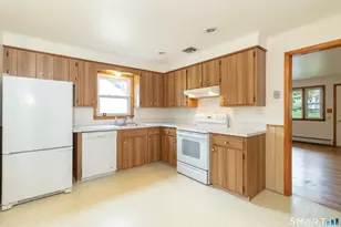 17 Honor Rd, West Haven, CT 06516 - Photo 16