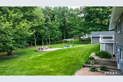 8 Iroquois Trail, Bolton, CT 06043 - Photo 6
