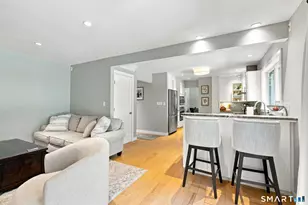160 Nod Rd, Simsbury, CT 06089 - Photo 4