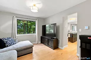 160 Nod Rd, Simsbury, CT 06089 - Photo 14