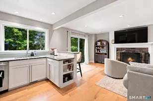 160 Nod Rd, Simsbury, CT 06089 - Photo 6