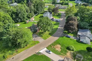 361 Miles Rd, Orange, CT 06477 - Photo 40