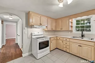 57 Burnbrook Rd, East Hartford, CT 06118 - Photo 12