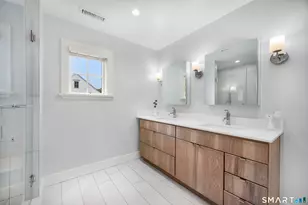 50 University Dr, Fairfield, CT 06824 - Photo 24