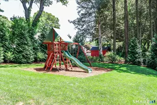 30 Oriole Ln, Trumbull, CT 06611 - Photo 30