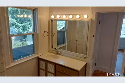 136 Mead Avenue, Greenwich, CT 06830 - Photo 10