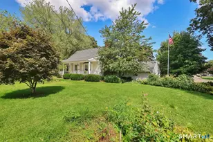 33 Horton Rd, Manchester, CT 06042 - Photo 2