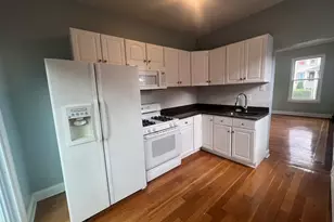 113 Milne St, Bridgeport, CT 06604 - Photo 8