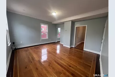 113 Milne Street, Bridgeport, CT 06604 - Photo 2