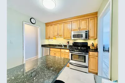 1 Strawberry Hill Court #1A, Stamford, CT 06902 - Photo 18