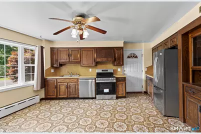 66 Goff Street, Waterbury, CT 06704 - Photo 18