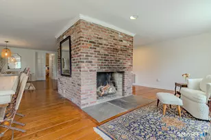 428 Simsbury Rd, Bloomfield, CT 06002 - Photo 16