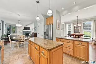 121 Amanda Dr, Manchester, CT 06040 - Photo 6