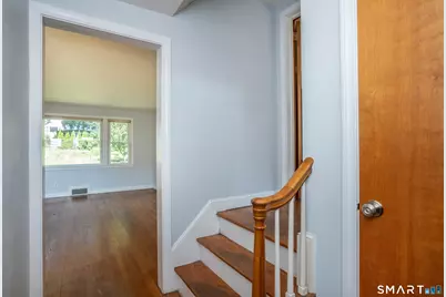 523 South Main Street, West Hartford, CT 06110 - Photo 4