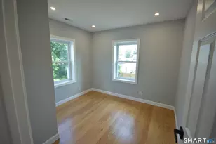 27 Longview Ave, Fairfield, CT 06824 - Photo 10