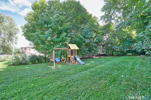 38 Lewis St, Naugatuck, CT 06770 - Photo 28