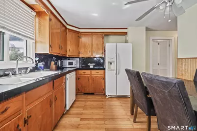38 Lewis Street, Naugatuck, CT 06770 - Photo 12
