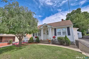 38 Lewis St, Naugatuck, CT 06770 - Photo 4