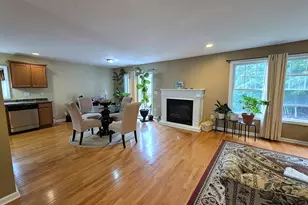 286 Beth Ln, Waterbury, CT 06705 - Photo 2
