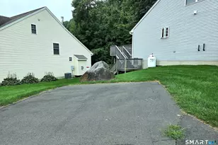 286 Beth Ln, Waterbury, CT 06705 - Photo 38