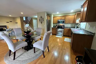 286 Beth Ln, Waterbury, CT 06705 - Photo 8