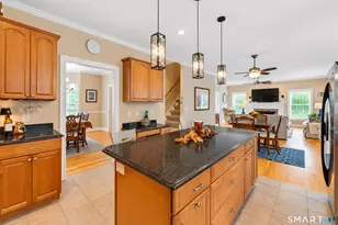 10 Two Mile Hill Rd, Waterford, CT 06385 - Photo 8