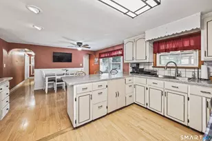2 Lynn Ave, Plymouth, CT 06786 - Photo 18