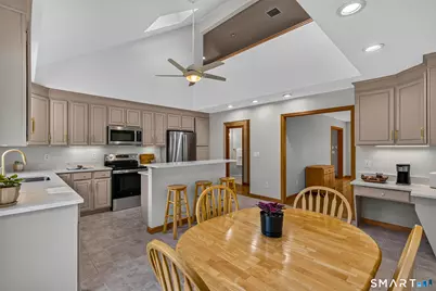 32 Deer Meadow, Tolland, CT 06084 - Photo 14