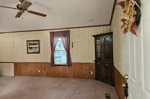 29 James Dr, Windham, CT 06256 - Photo 14