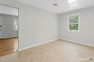 85 Burwood Ave, Stamford, CT 06902 - Photo 30