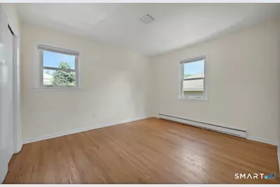 85 Burwood Avenue, Stamford, CT 06902 - Photo 10