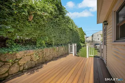 85 Burwood Avenue, Stamford, CT 06902 - Photo 16