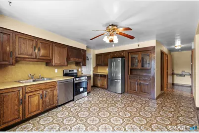66 Goff Street, Waterbury, CT 06704 - Photo 18