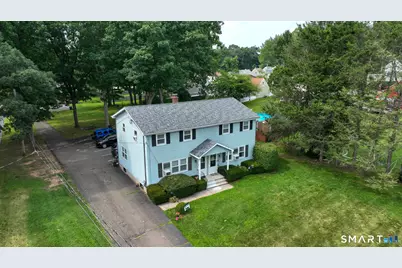 40 Kondracki Lane, Wallingford, CT 06492 - Photo 2