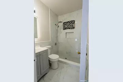 337 Poplar Street, Bridgeport, CT 06605 - Photo 8