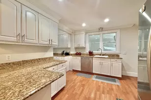 638 Hope St, Stamford, CT 06907 - Photo 6