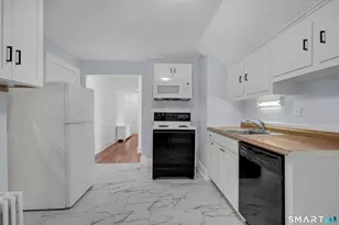 78 Lancaster Rd, West Hartford, CT 06119 - Photo 2