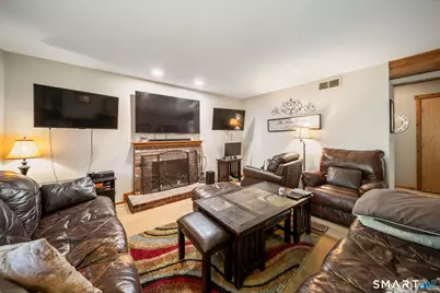 6 Upper Commons #6, Woodbury, CT 06798 - Photo 4