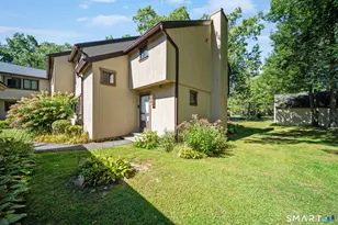 6 Upper Commons, Woodbury, CT 06798 - Photo 1