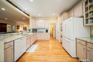 84 Links Way, Oxford, CT 06478 - Photo 24