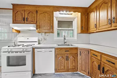 53 Nelson Street, New Britain, CT 06053 - Photo 16