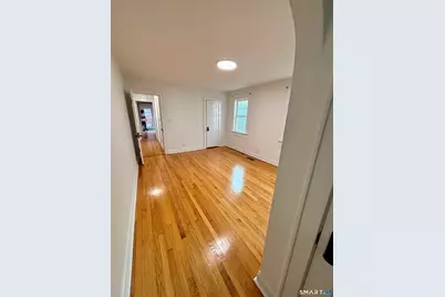 60 Thurston Street, Bridgeport, CT 06605 - Photo 22